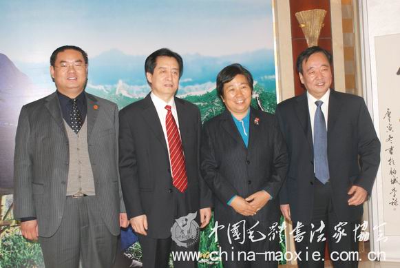 孔维阳 杨国林 张素珍 王路敏