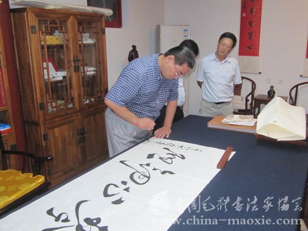 孔维阳书写现场