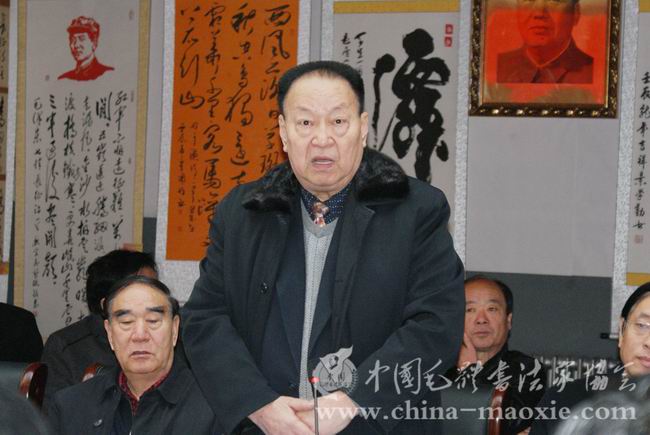 邯郸市老区建设促进会会长、原邯郸市人大主任朱志武致开幕辞