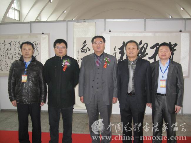 李新桥、李德志、孔维阳、李辉、何益华